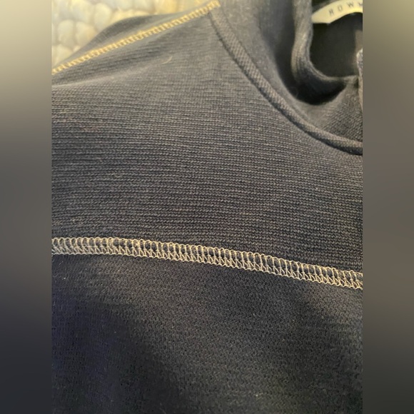 ROWM men’s pullover Navy sweater-new without tag - Picture 11 of 11